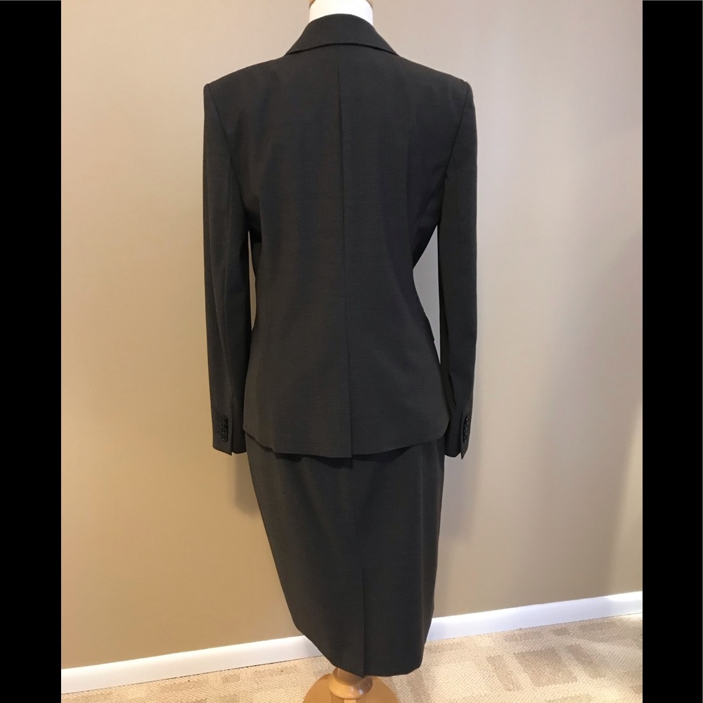 Ann Taylor two piece pinstriped suit❣️ - Picture 3 of 8